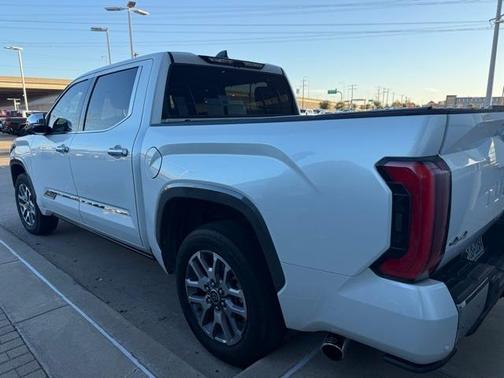 2023 Toyota Tundra Hybrid 1794 Edition