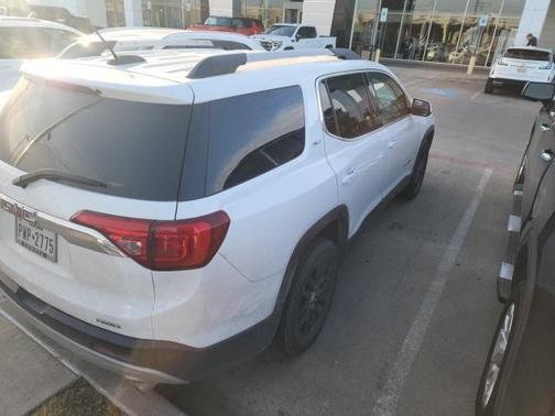 2017 GMC Acadia SLT-1