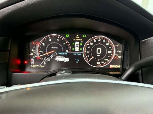 2015 Cadillac Escalade Premium