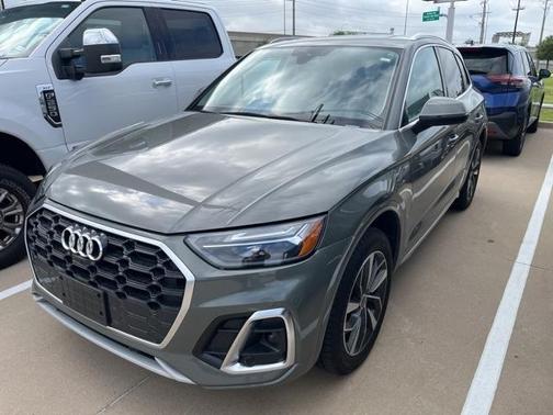 2023 Audi Q5 45 S line quattro Premium