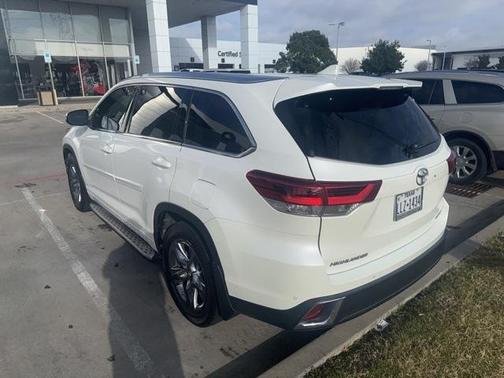 2019 Toyota Highlander Limited Platinum