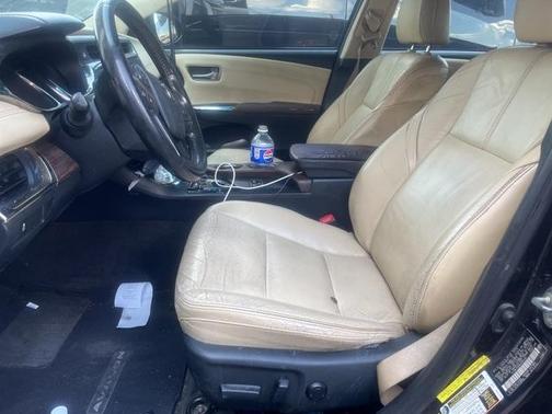 2013 Toyota Avalon XLE Premium
