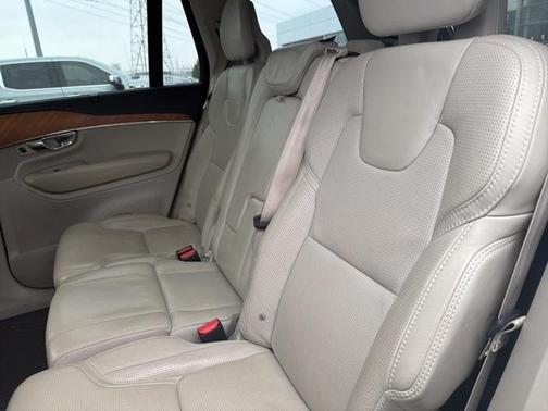 2020 Volvo XC90 T6 Inscription 7 Passenger