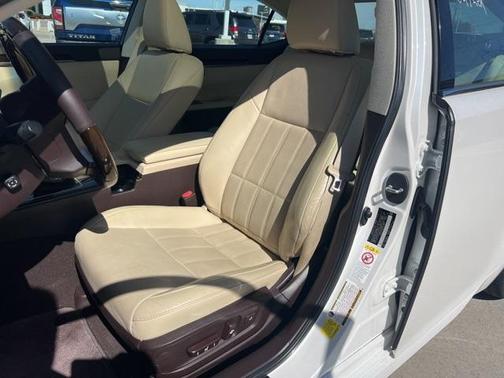 2017 Lexus ES 350 Base