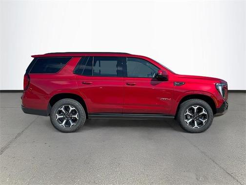 2025 GMC Yukon AT4