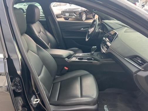 2023 Cadillac CT4 Luxury