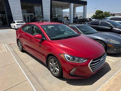 Scarlet Red Pearl 2017 Hyundai ELANTRA SE