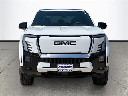 2025 GMC Sierra EV Denali