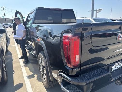 2021 GMC Sierra 2500 AT4