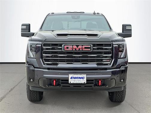 2025 GMC Sierra 2500 AT4
