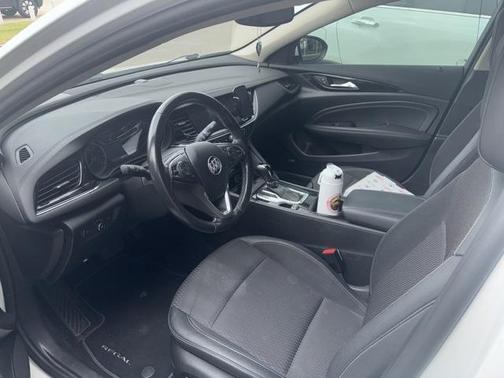 2019 Buick Regal Sportback Preferred II