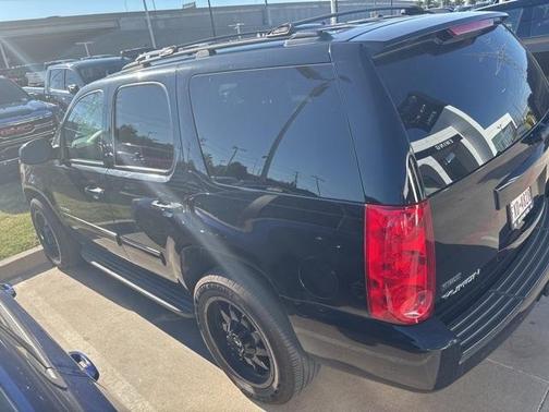 2010 GMC Yukon SLE