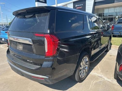 2021 GMC Yukon XL SLT