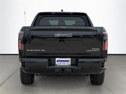 2025 GMC Sierra EV Denali