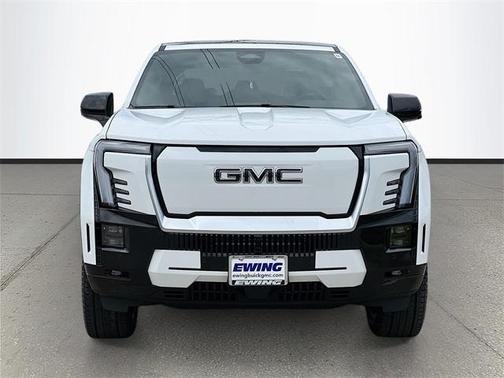 2025 GMC Sierra EV Denali