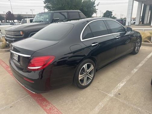 2019 Mercedes-Benz E-Class E 300