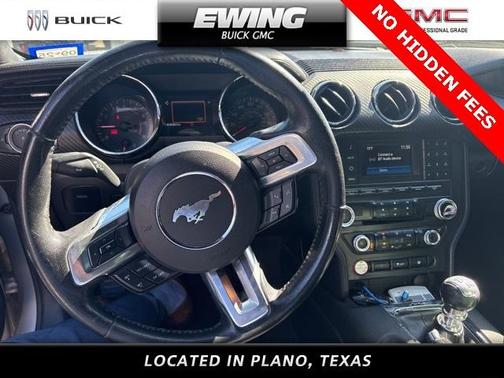 2017 Ford Mustang V6