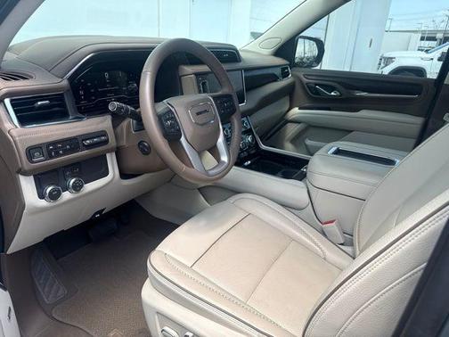 Sterling 2023 GMC Yukon XL Denali