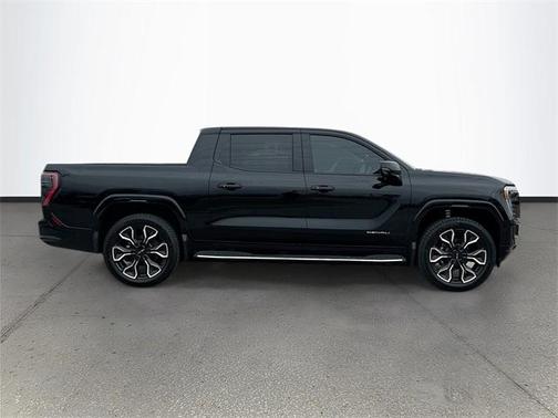 2025 GMC Sierra EV Denali
