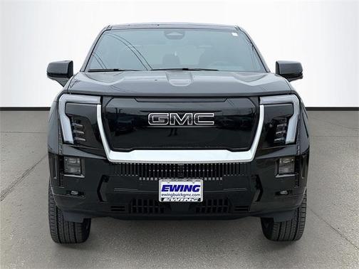 2025 GMC Sierra EV Denali