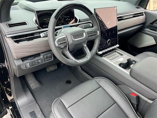 2025 GMC Sierra EV Denali