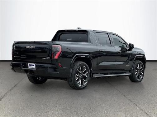 2025 GMC Sierra EV Denali