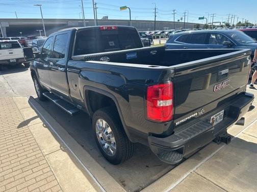2017 GMC Sierra 2500 Denali