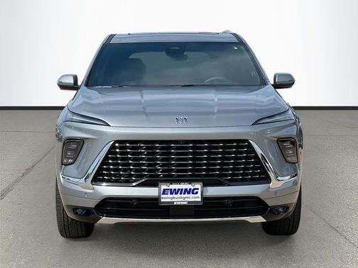 Moonstone Gray Metallic 2026 Buick Enclave Avenir