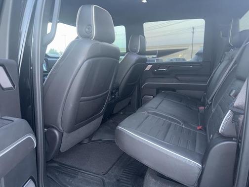 2024 GMC Sierra 2500 AT4X