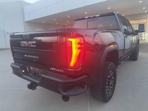 2024 GMC Sierra 2500 AT4X