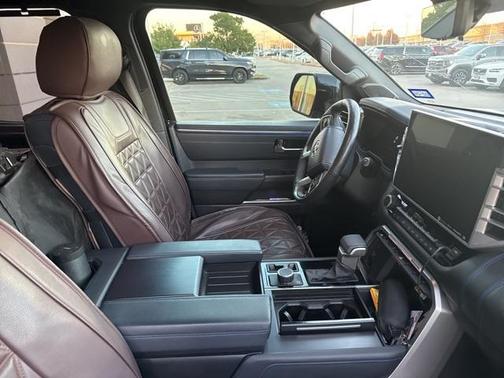 2022 Toyota Tundra Platinum