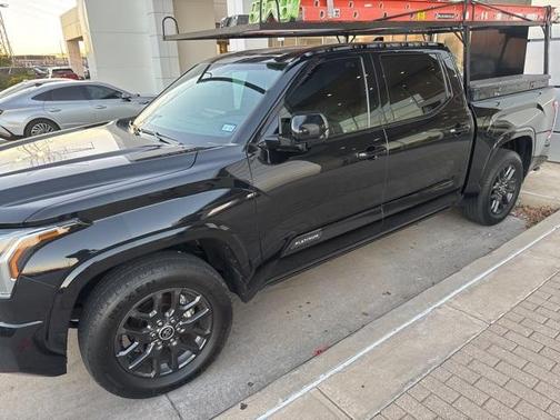 2022 Toyota Tundra Platinum
