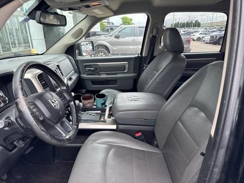 2013 RAM 1500 SLT