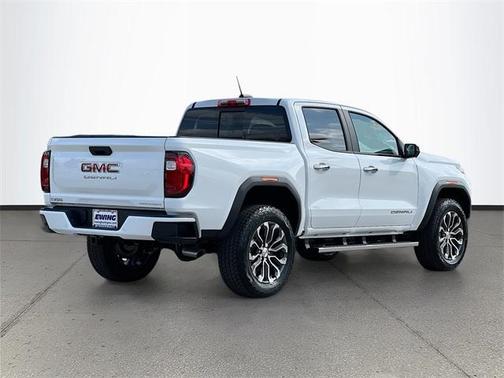 2025 GMC Canyon Denali