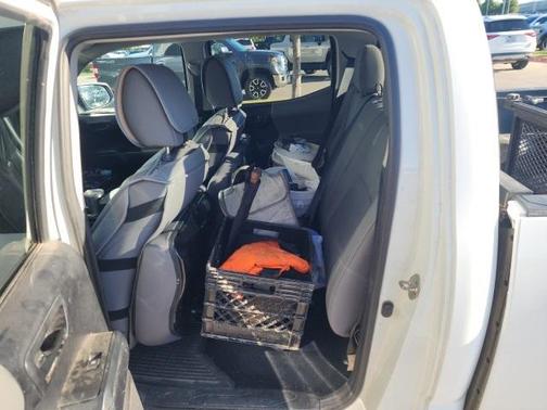 2019 Toyota Tacoma SR