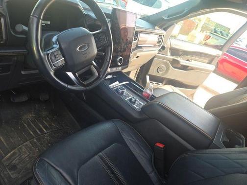 Agate Black Metallic 2022 Ford Expedition Platinum
