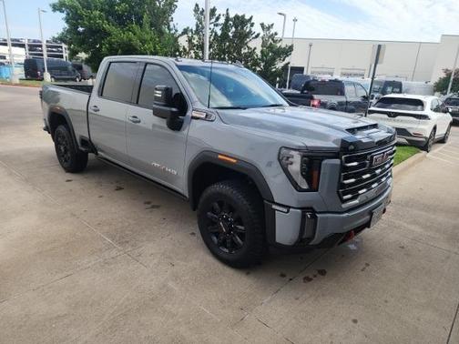 2024 GMC Sierra 2500 AT4