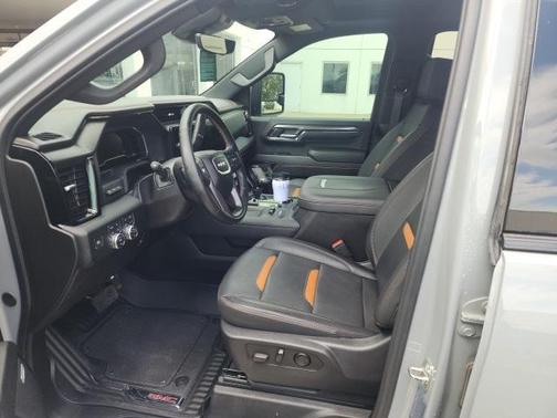 2024 GMC Sierra 2500 AT4