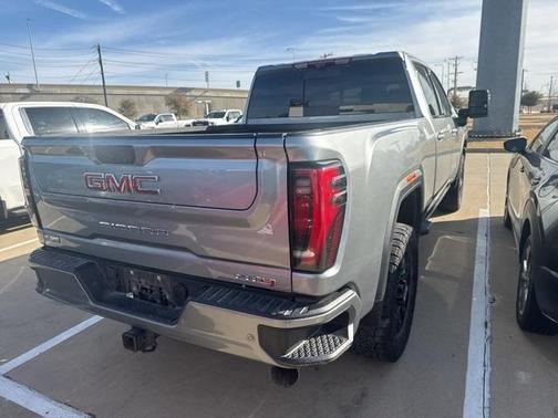 2024 GMC Sierra 2500 AT4