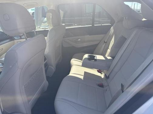2022 Mercedes-Benz GLE 350 Base