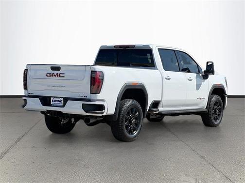 2025 GMC Sierra 2500 AT4