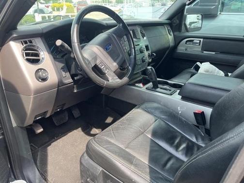 2017 Ford Expedition XLT
