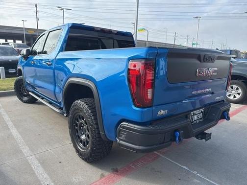 2024 GMC Sierra 1500 AT4X