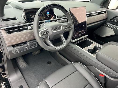 2025 GMC Sierra EV Denali