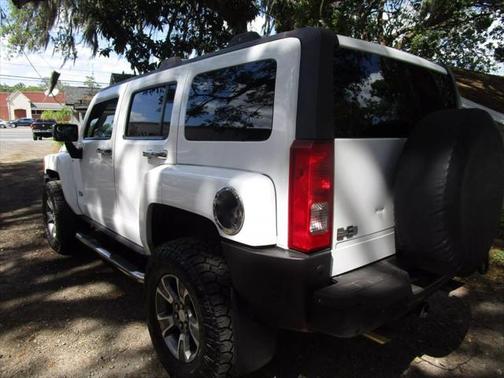 2007 Hummer H3 Base