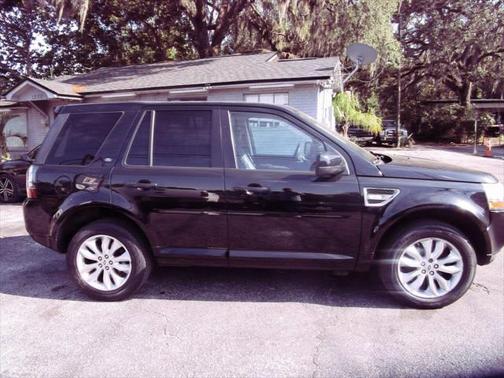 2014 Land Rover LR2 HSE Sport Utility 4D