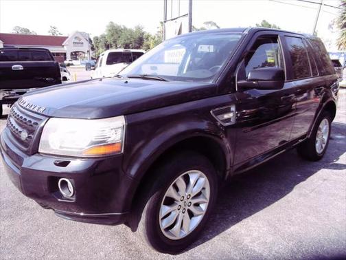 2014 Land Rover LR2 HSE Sport Utility 4D