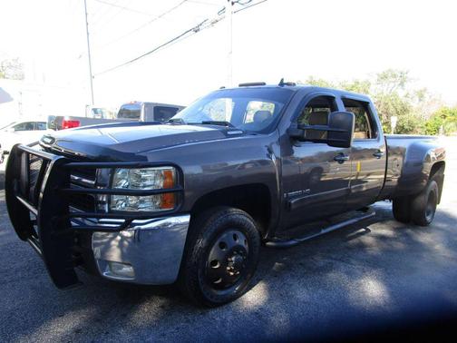 2008 Chevrolet Silverado 3500 LTZ Crew Cab