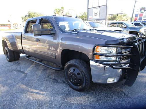 2008 Chevrolet Silverado 3500 LTZ Crew Cab