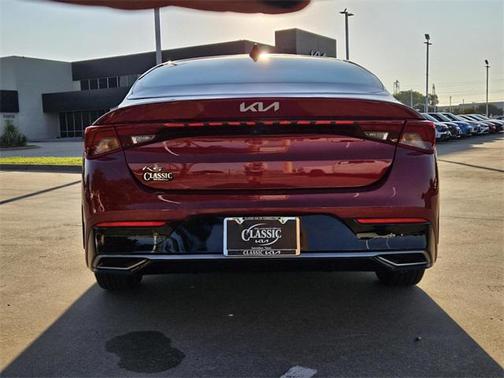 2022 Kia K5 LXS